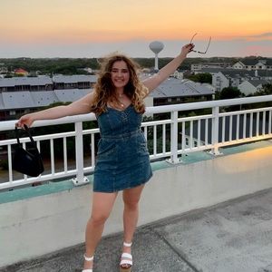 Denim Dress with pockets!